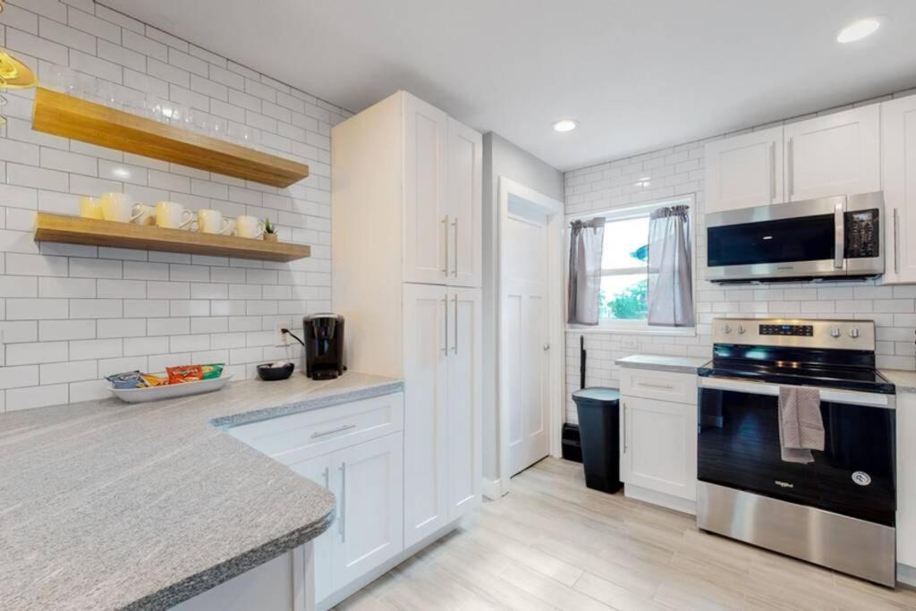 Сasa de vacaciones Remodeled Upper Unit With 2 King Beds